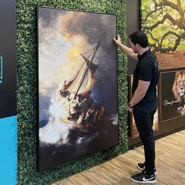 Quadro A Tempestade no Mar da Galileia de Rembrandt Van Rijn Releitura